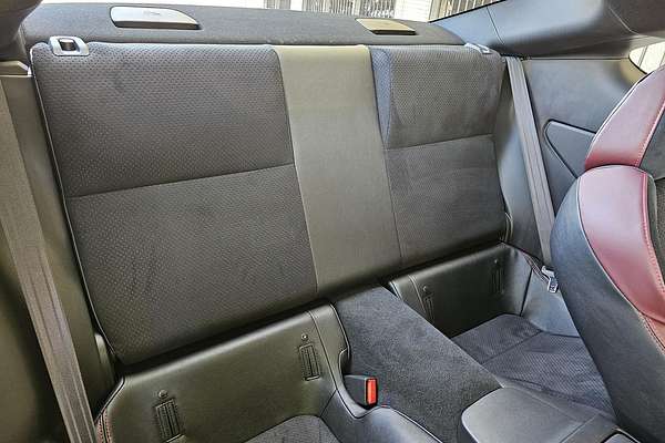 2025 Subaru BRZ tS ZD8