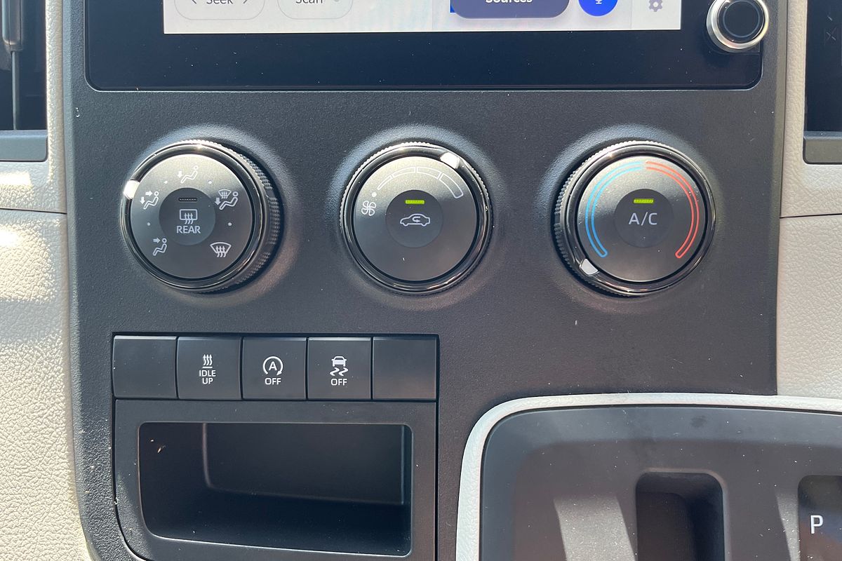 2024 Toyota Hiace GDH320R ELWB High Roof