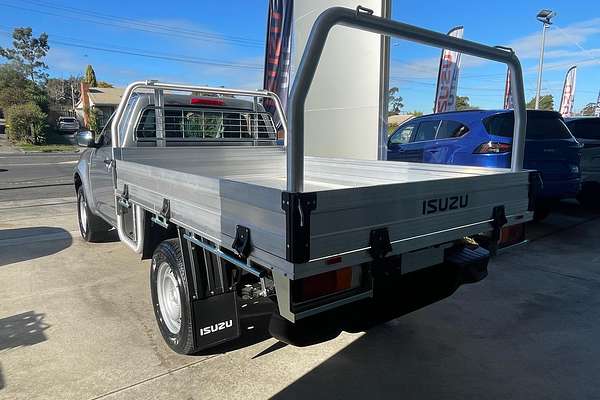 2025 Isuzu D-MAX SX High Ride Rear Wheel Drive