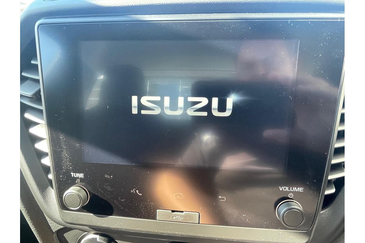 2025 Isuzu D-MAX SX High Ride Rear Wheel Drive