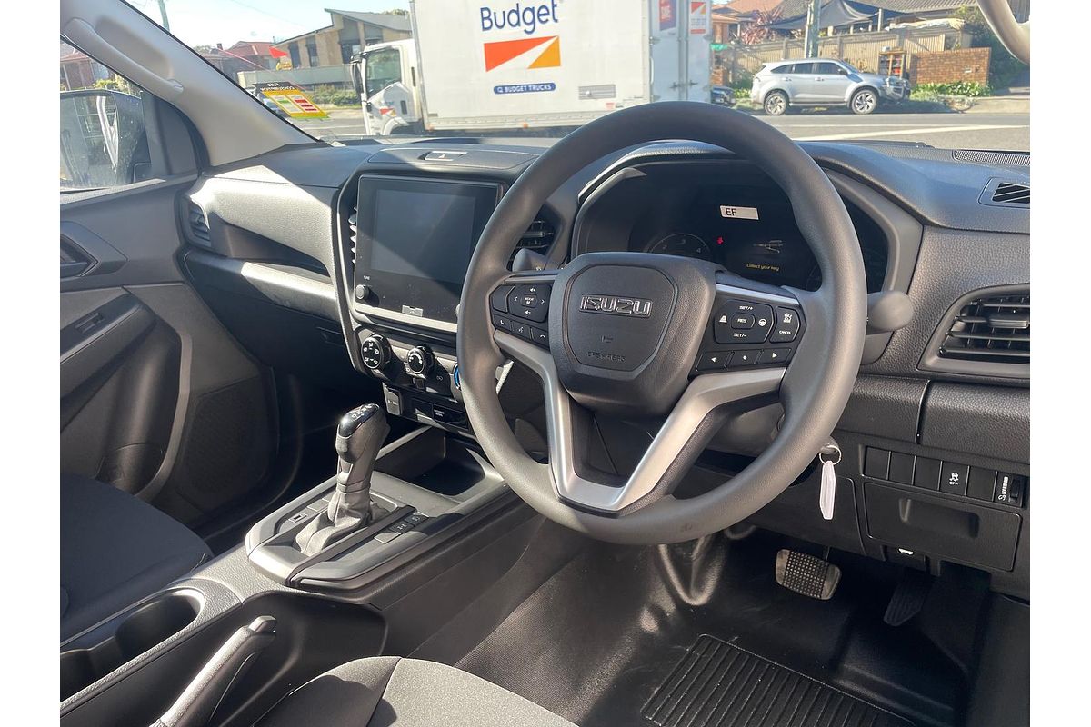 2025 Isuzu D-MAX SX High Ride Rear Wheel Drive