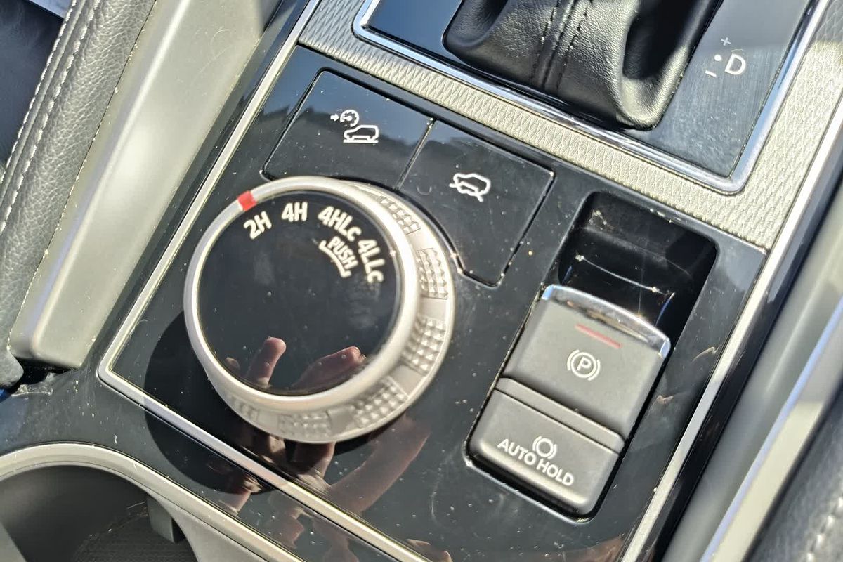 2022 Mitsubishi Pajero Sport GSR QF