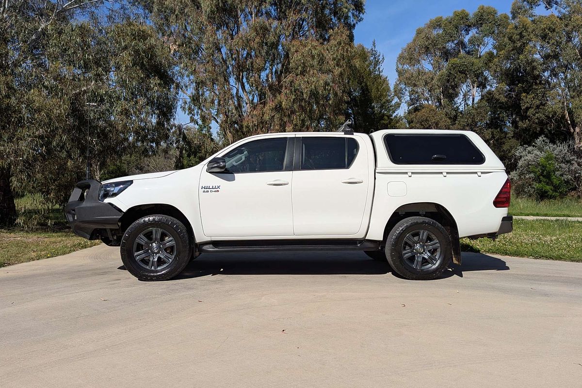 2023 Toyota Hilux SR GUN126R 4X4
