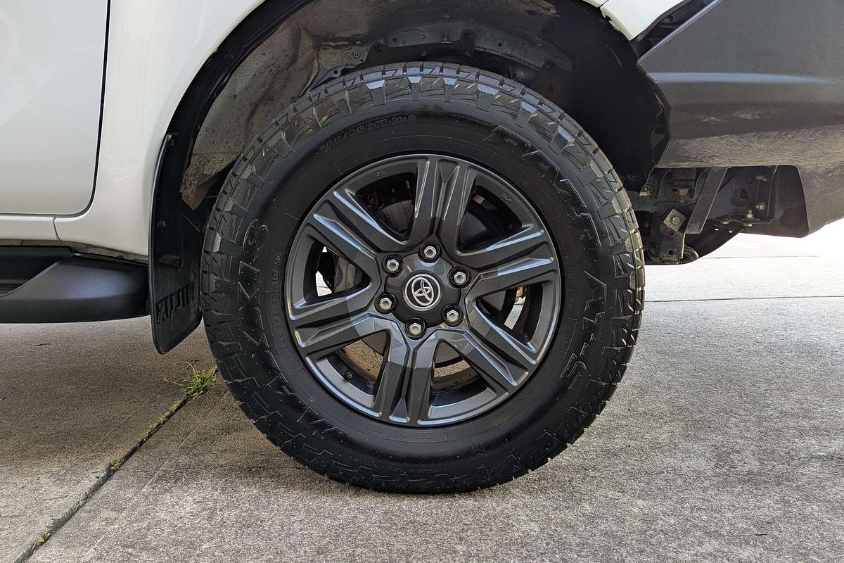 2023 Toyota Hilux SR GUN126R 4X4