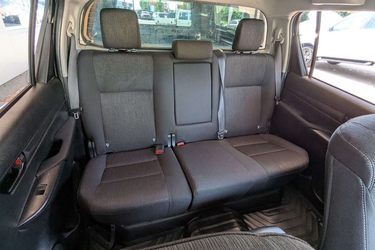 2023 Toyota Hilux SR GUN126R 4X4