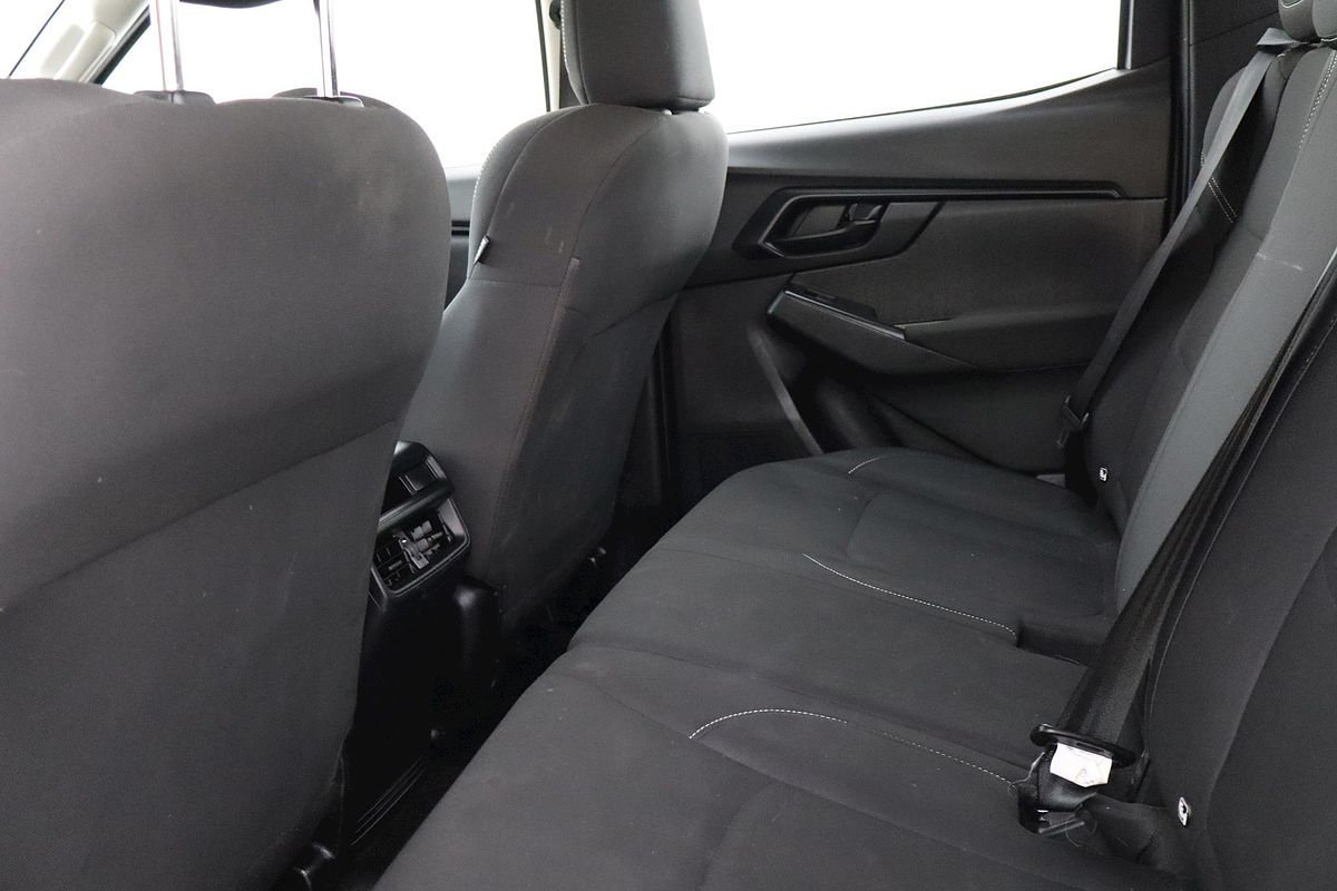 2020 Isuzu D-MAX SX High Ride Rear Wheel Drive