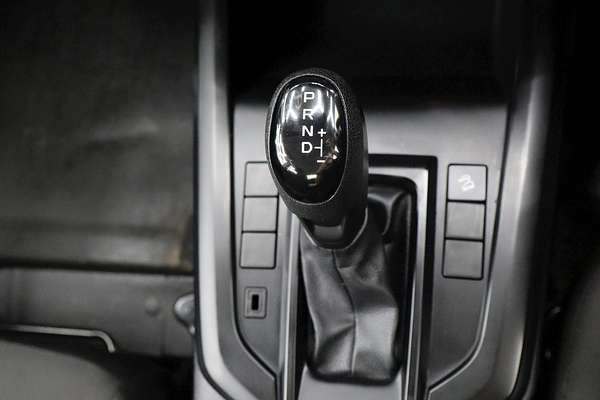 2020 Isuzu D-MAX SX High Ride Rear Wheel Drive