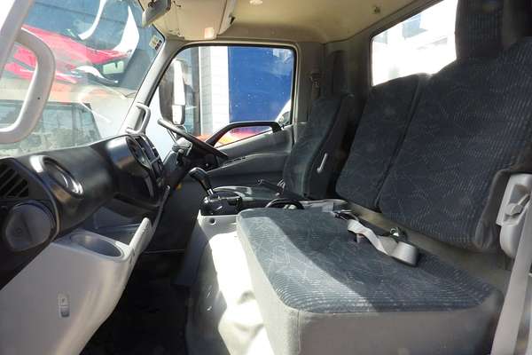 2023 Hino 300 Series 616 4x2 MWB