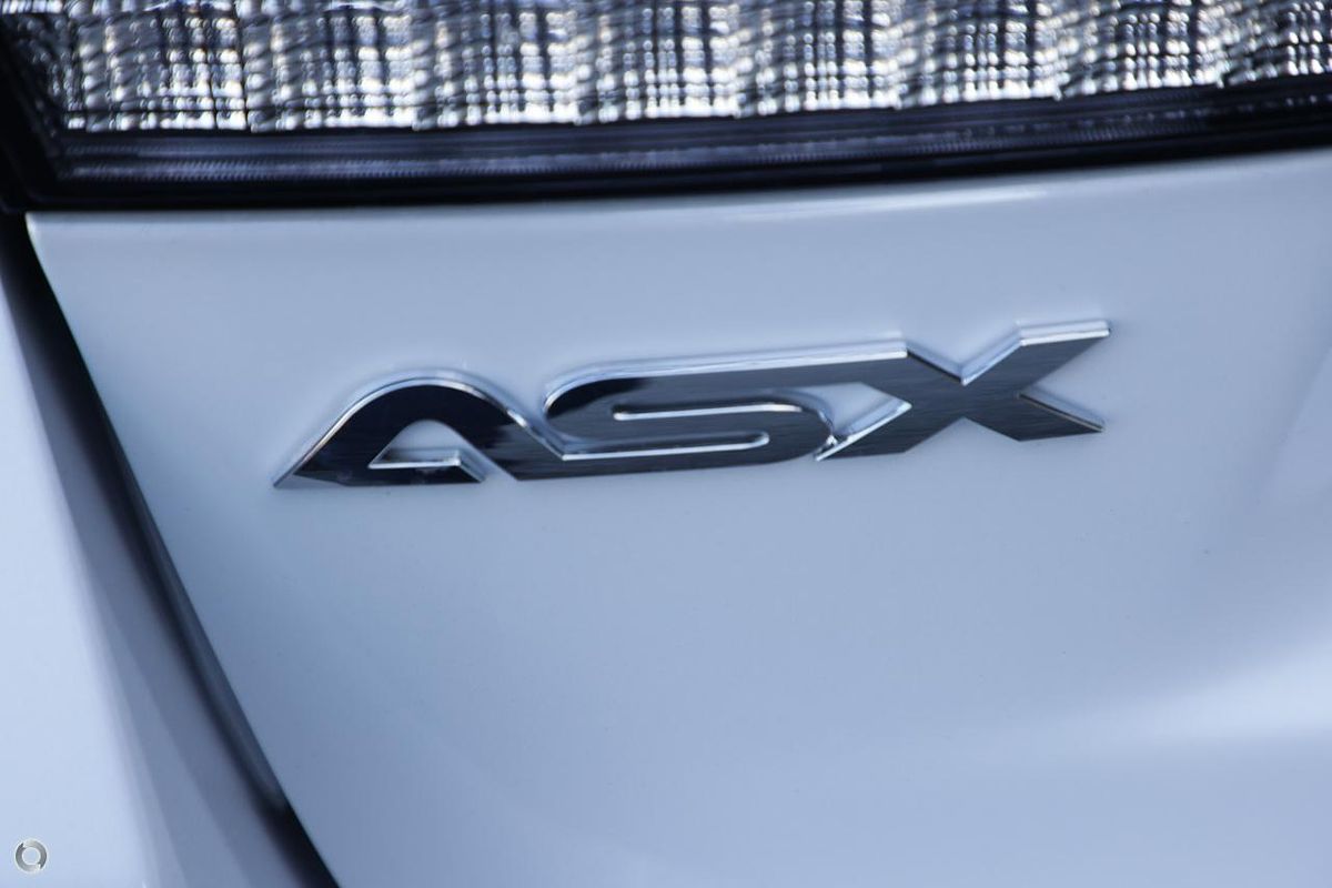 2022 Mitsubishi ASX ES XD