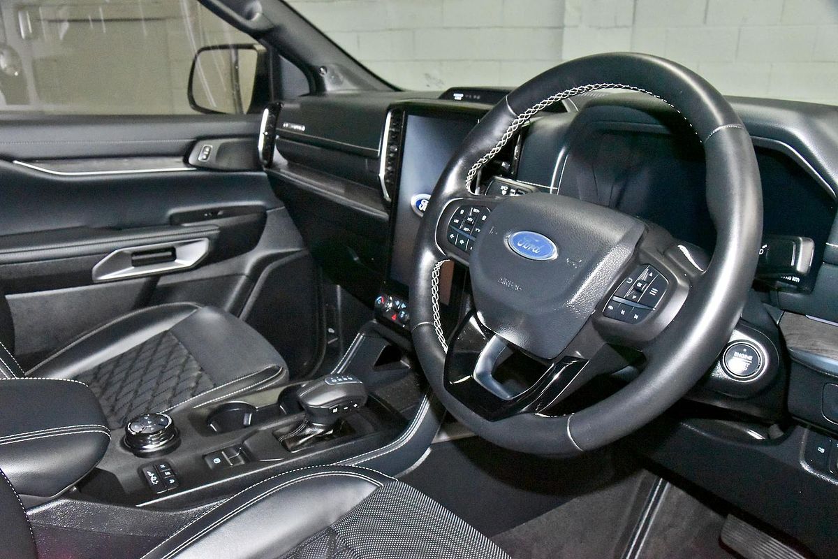 2025 Ford Ranger Platinum 4X4 3.0L