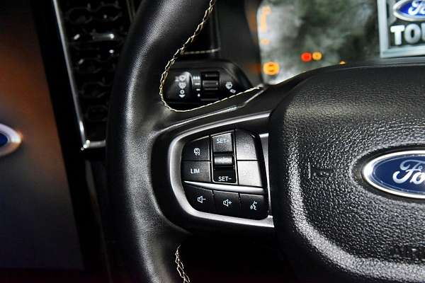 2025 Ford Ranger Platinum 4X4 3.0L