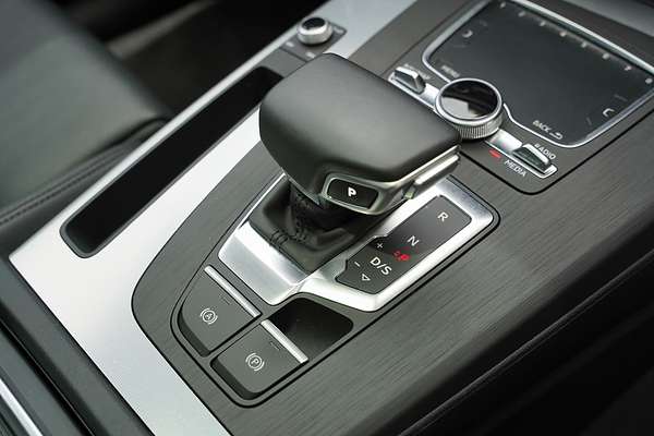 2019 Audi Q5 40 TDI sport FY