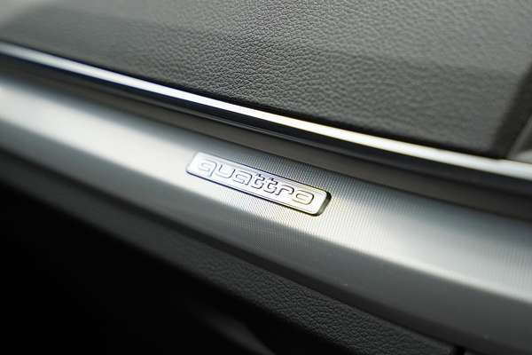 2019 Audi Q5 40 TDI sport FY