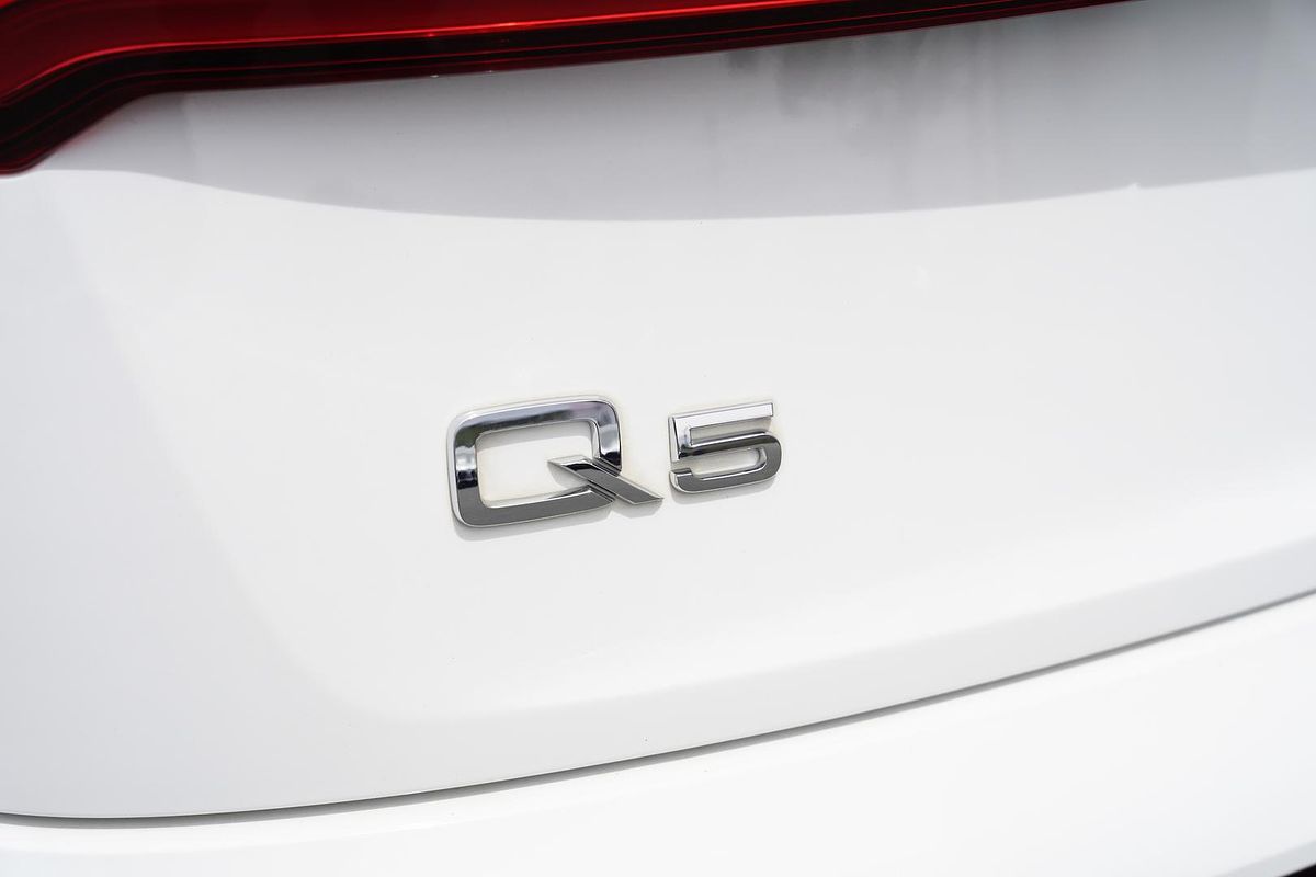 2019 Audi Q5 40 TDI sport FY