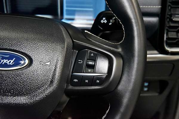 2025 Ford Ranger Platinum 4X4 3.0L