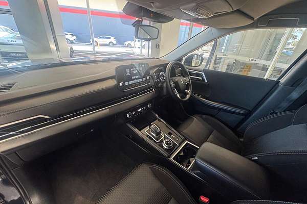 2024 Mitsubishi Outlander LS ZM