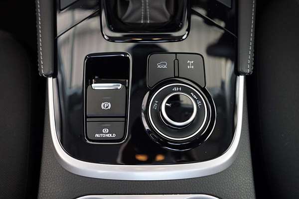 2025 Isuzu MU-X LS-U