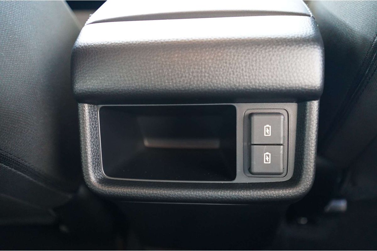 2025 Isuzu MU-X LS-U