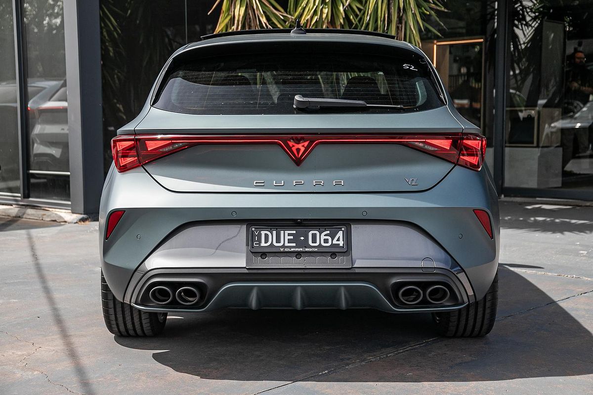 2025 CUPRA Leon VZx KL