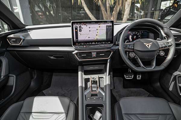 2025 CUPRA Leon VZx KL