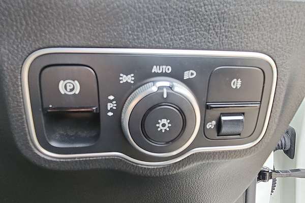 2020 Mercedes-Benz GLA-Class GLA200 H247