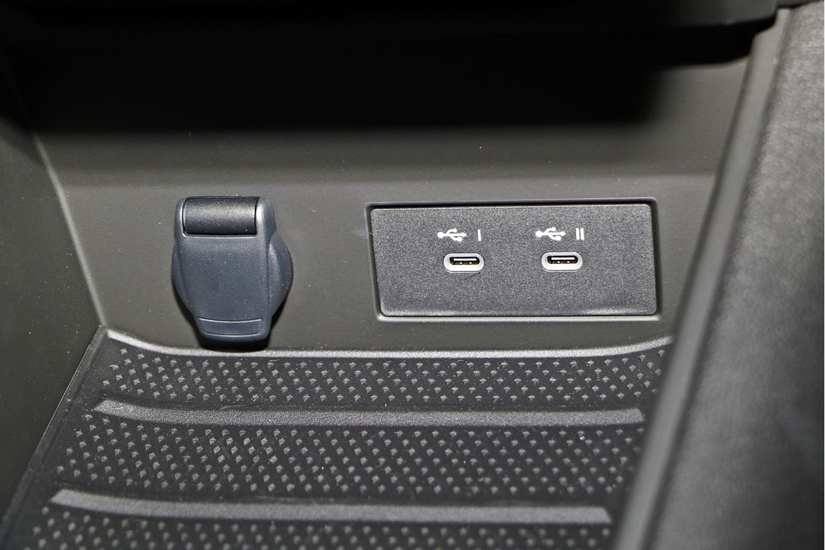 2025 Mitsubishi ASX Exceed XD