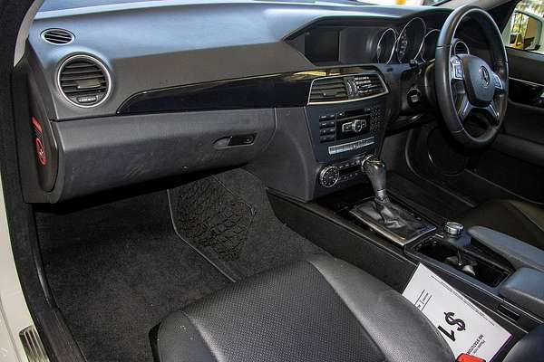2012 Mercedes-Benz C-Class C200 CDI BlueEFFICIENCY Avantgarde W204