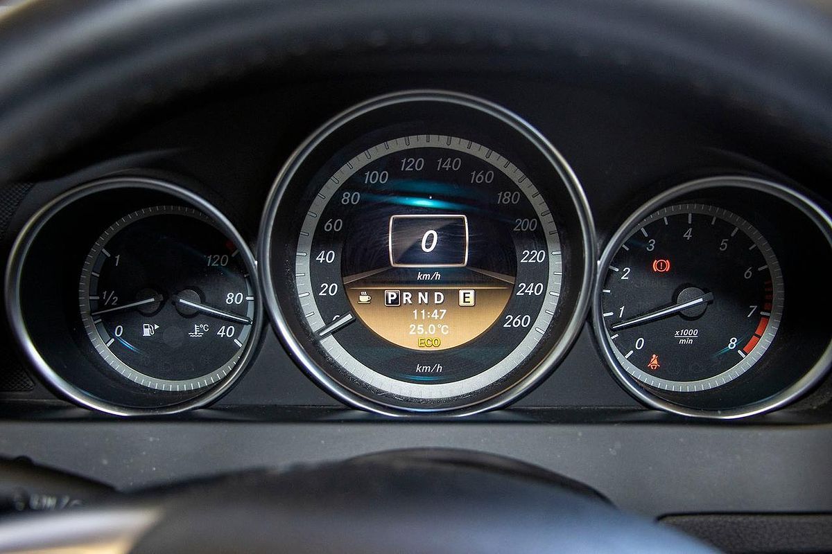 2012 Mercedes-Benz C-Class C200 CDI BlueEFFICIENCY Avantgarde W204