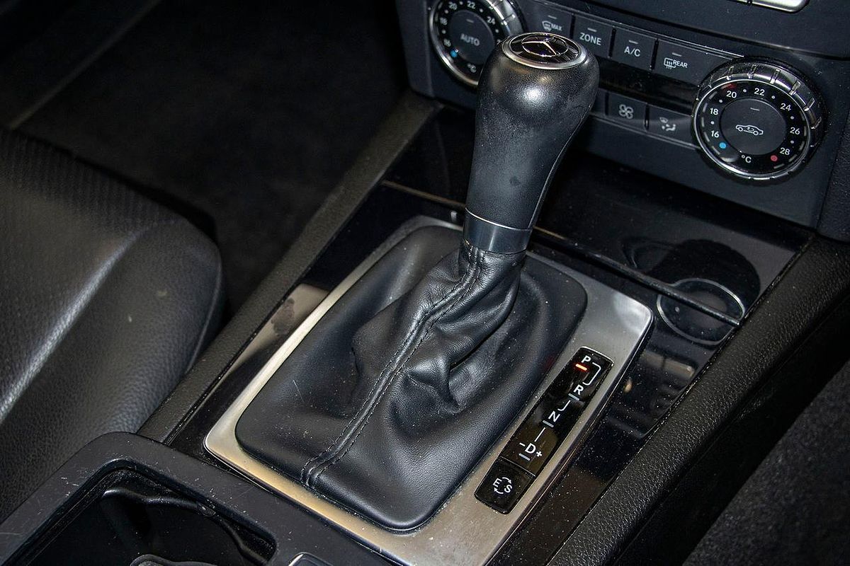 2012 Mercedes-Benz C-Class C200 CDI BlueEFFICIENCY Avantgarde W204