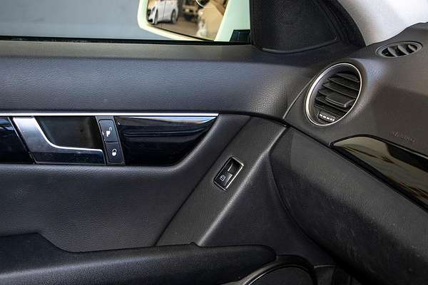 2012 Mercedes-Benz C-Class C200 CDI BlueEFFICIENCY Avantgarde W204