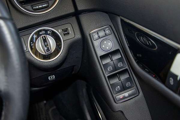 2012 Mercedes-Benz C-Class C200 CDI BlueEFFICIENCY Avantgarde W204