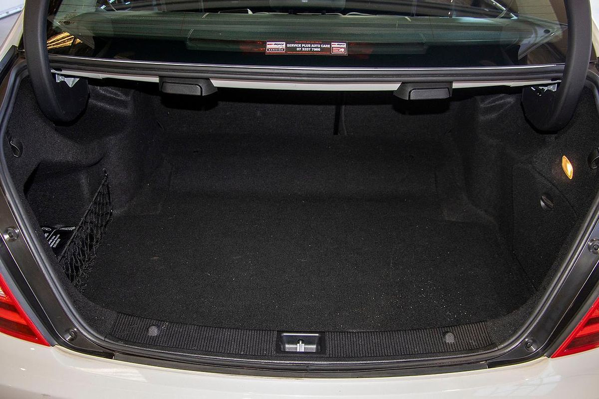 2012 Mercedes-Benz C-Class C200 CDI BlueEFFICIENCY Avantgarde W204