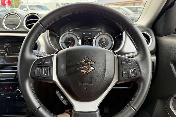 2023 Suzuki Vitara Limited Edition LY Series II