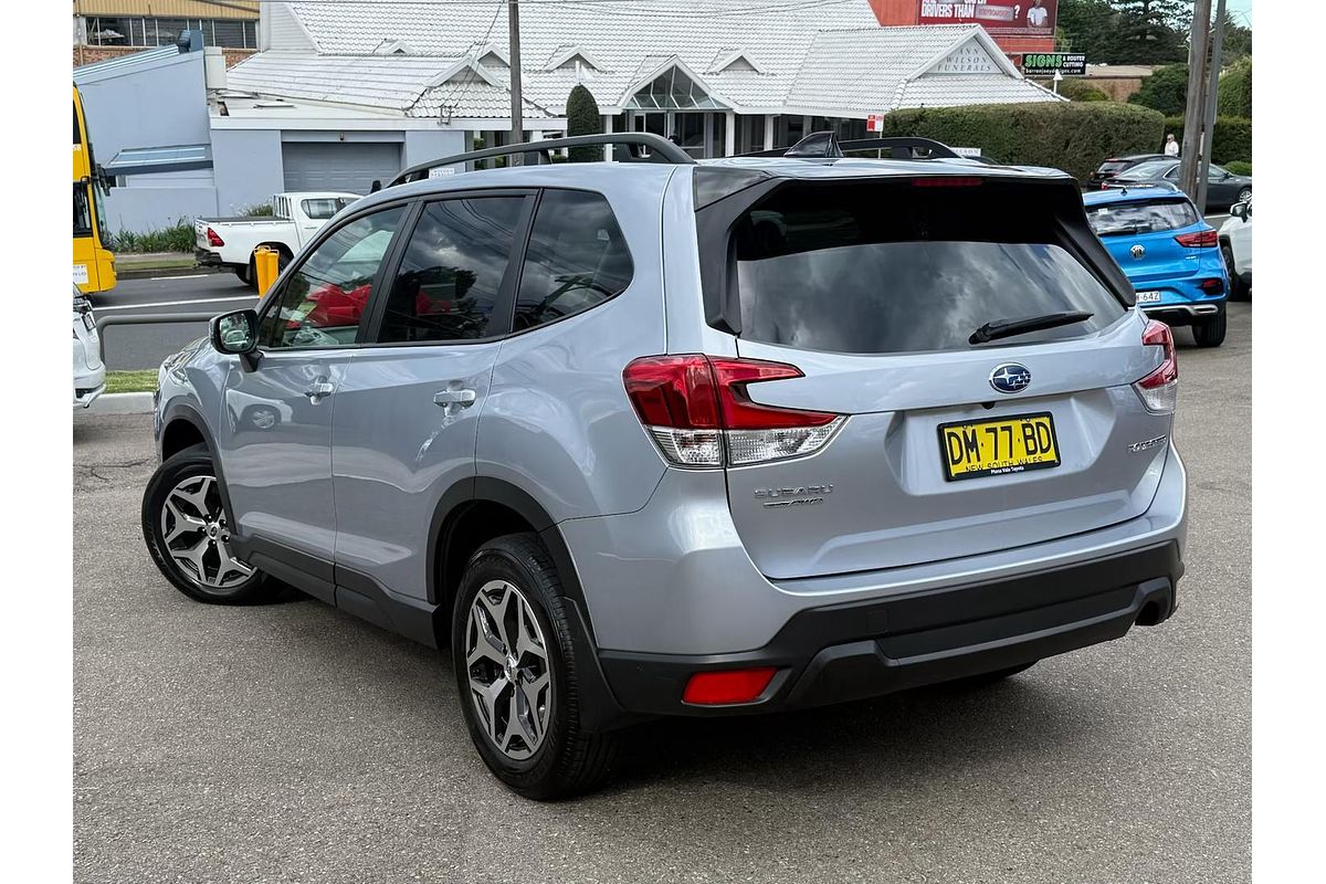 2024 Subaru Forester 2.5i Premium S5