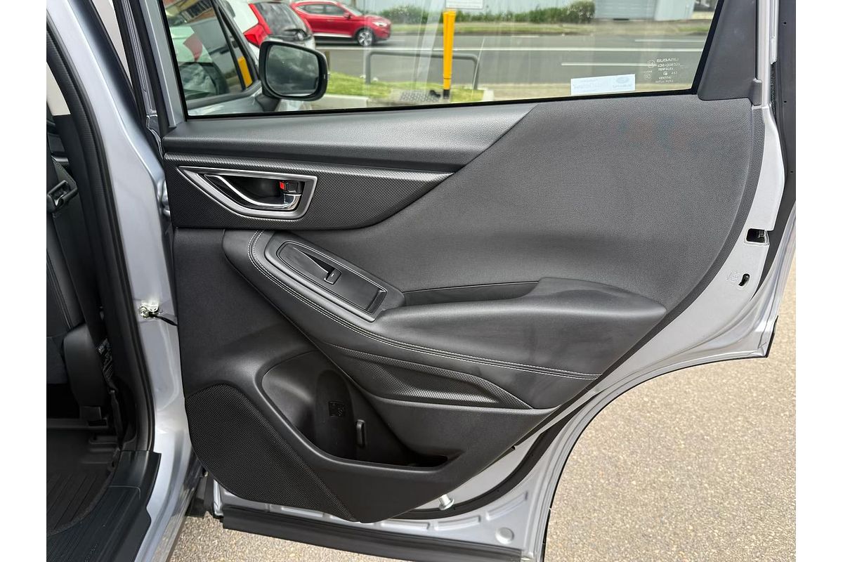 2024 Subaru Forester 2.5i Premium S5