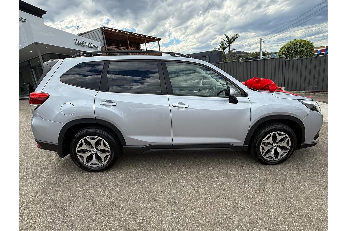 2024 Subaru Forester 2.5i Premium S5
