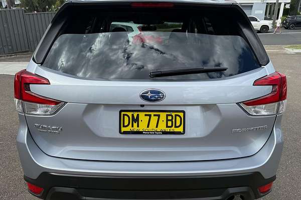 2024 Subaru Forester 2.5i Premium S5