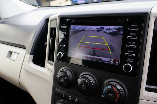 2020 Toyota Hiace Commuter GDH322R ELWB High Roof