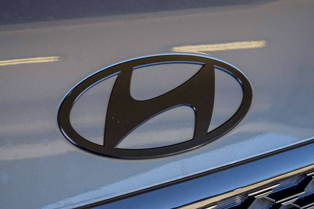 2025 Hyundai Santa Fe Calligraphy MX5.V2