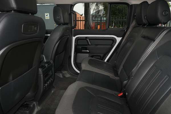 2020 Land Rover Defender 110 P400 S L663