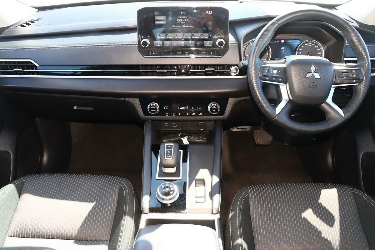 2021 Mitsubishi Outlander LS ZM