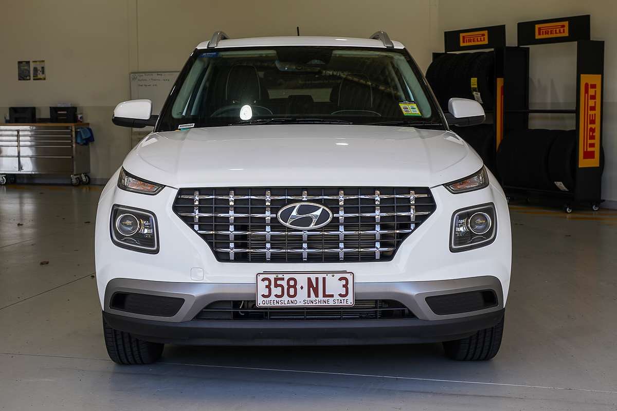 2025 Hyundai Venue Elite QX.V5