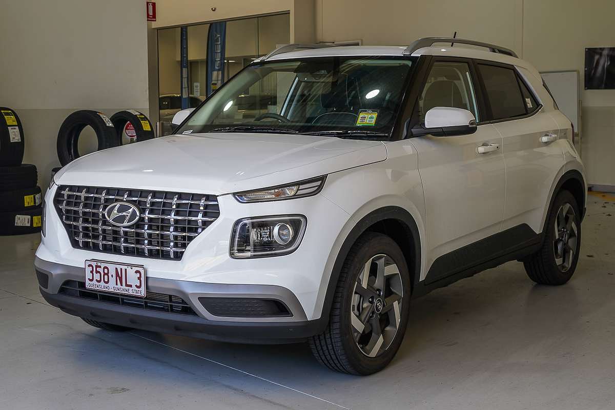 2025 Hyundai Venue Elite QX.V5