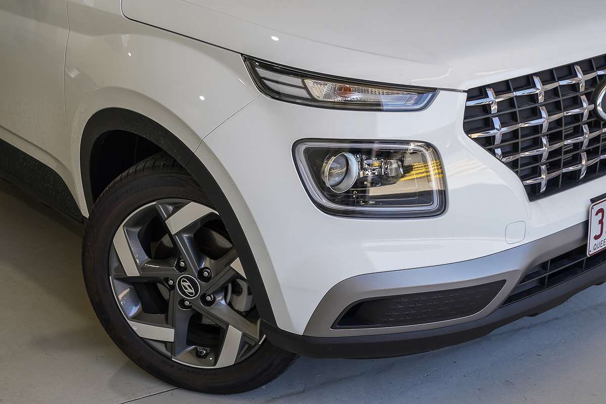 2025 Hyundai Venue Elite QX.V5