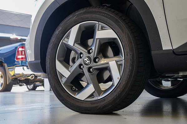 2025 Hyundai Venue Elite QX.V5