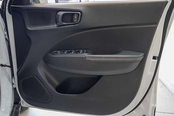 2025 Hyundai Venue Elite QX.V5