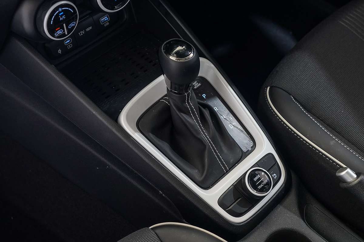 2025 Hyundai Venue Elite QX.V5