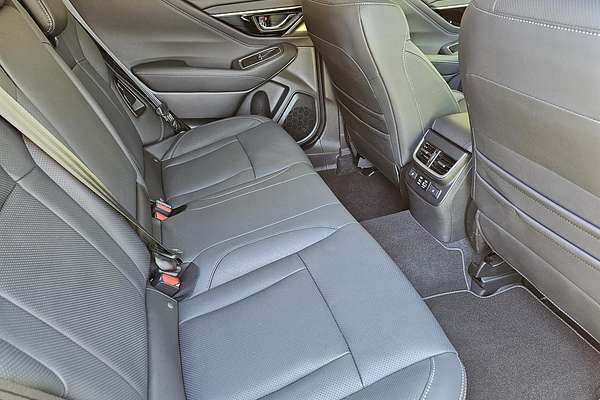 2025 Subaru Outback AWD Touring XT 6GEN