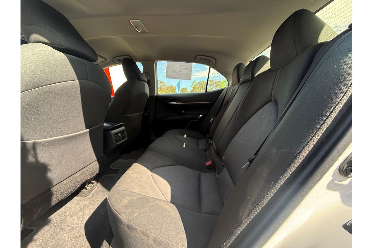 2018 Toyota Camry Ascent Sport ASV70R