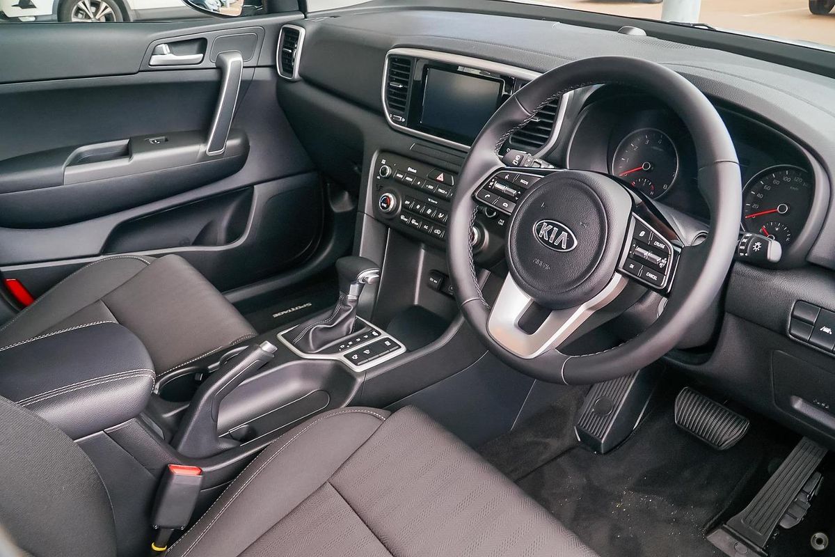 2020 Kia Sportage S QL